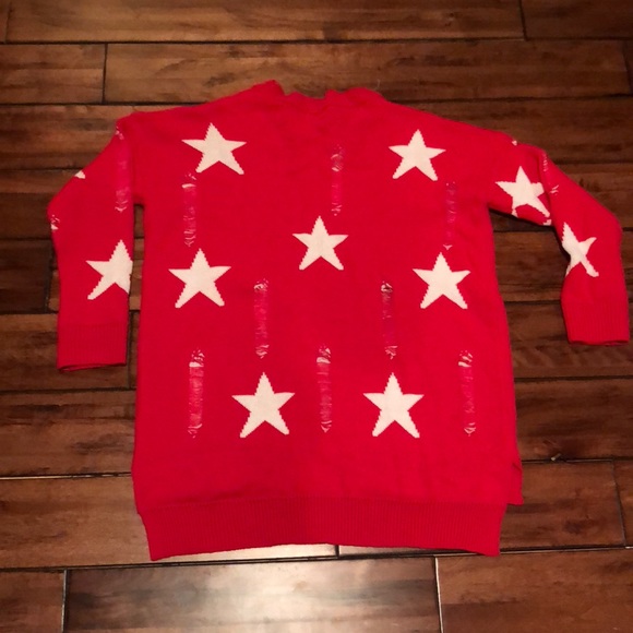Distressed star print sweater - Picture 3 of 3